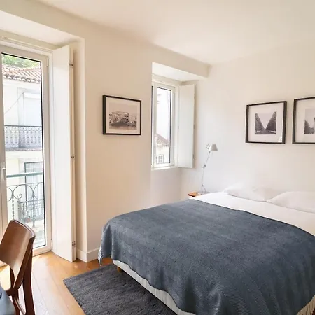 Apartment Principe Real Trendy Apt- Great Views & River Lisbon