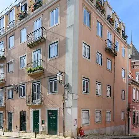 Apartment Principe Real Trendy Apt- Great Views & River Lisbon