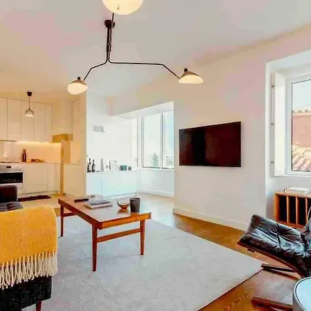Principe Real Trendy Apt- Great Views & River Apartment Lisbon