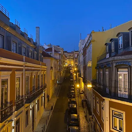 Principe Real Trendy Apt- Great Views & River Apartamento