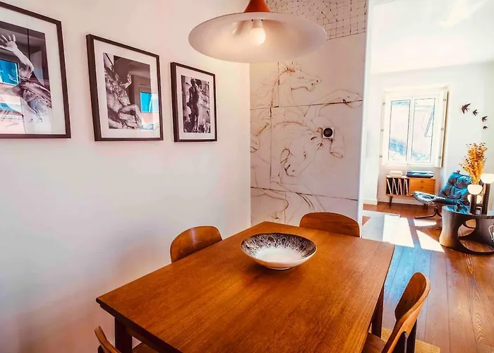 Principe Real Trendy Apt- Great Views & River *
